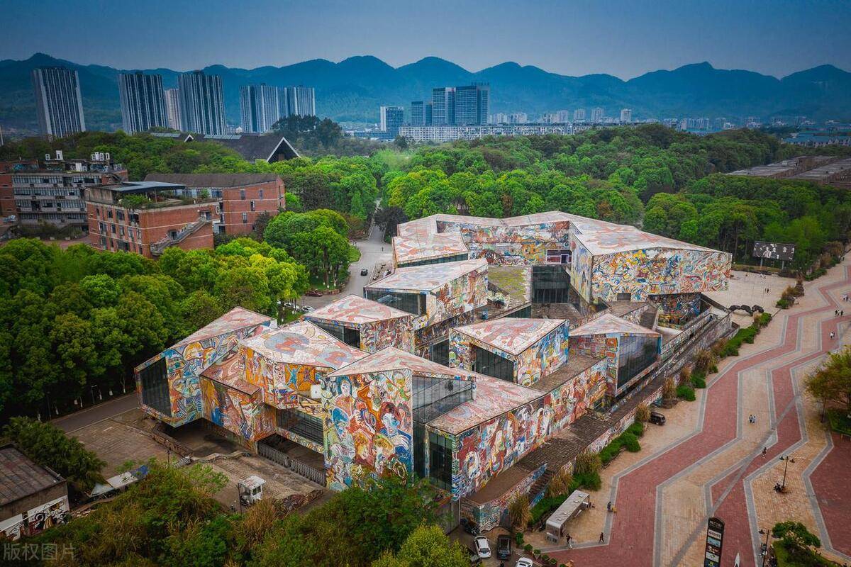 杏彩体育，产品设计迎来高光时刻中国设计产业【十佳设计院系】值得关注！